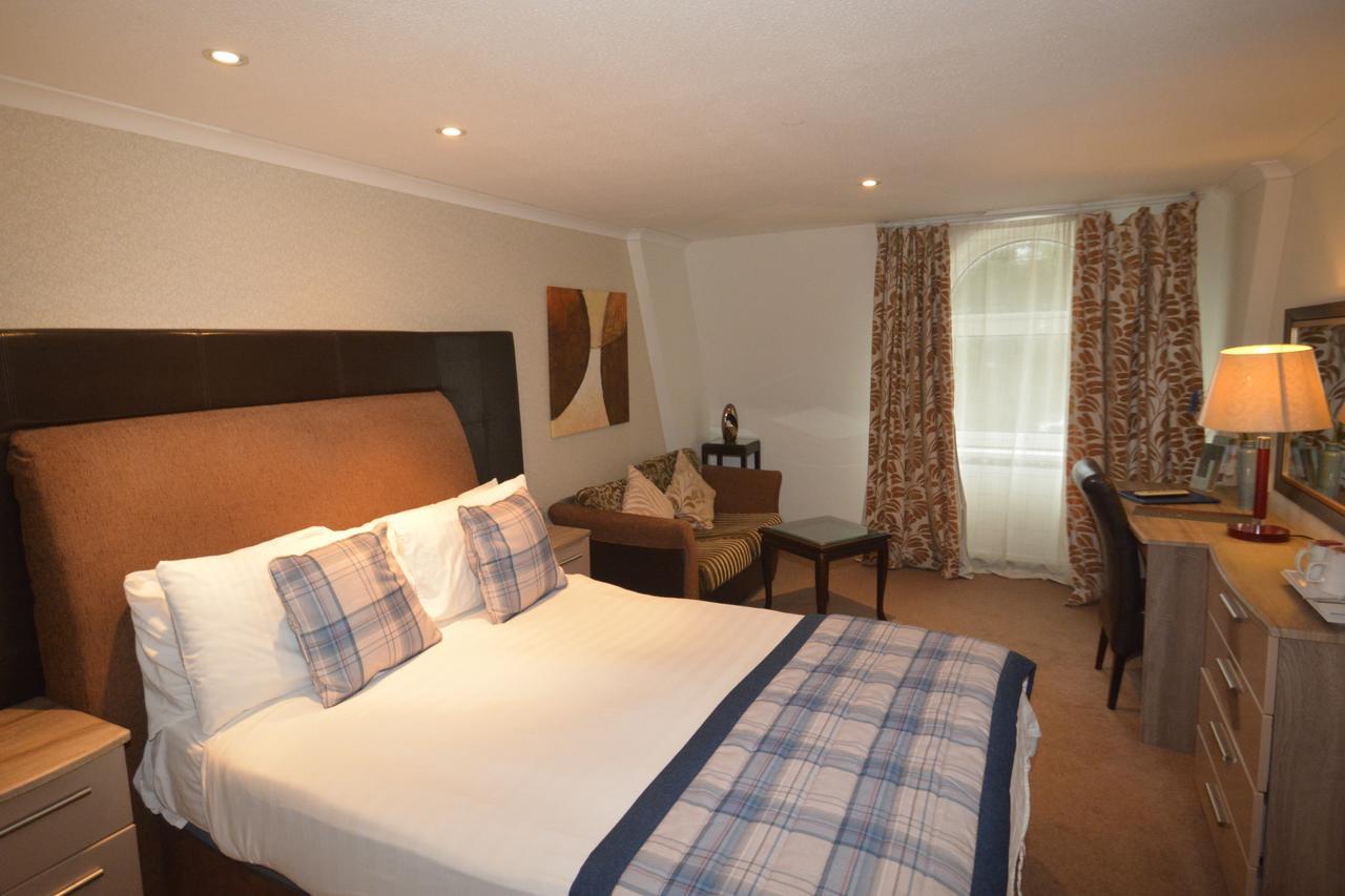 Durrant House 3*