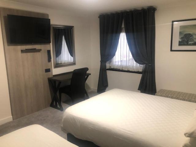 Durrant House 3*